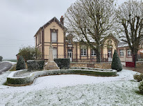 Mairie de Favières à Favières