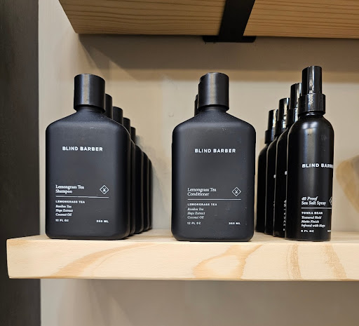 TAPERED MEN’S SALON SUITE - Thumbnail