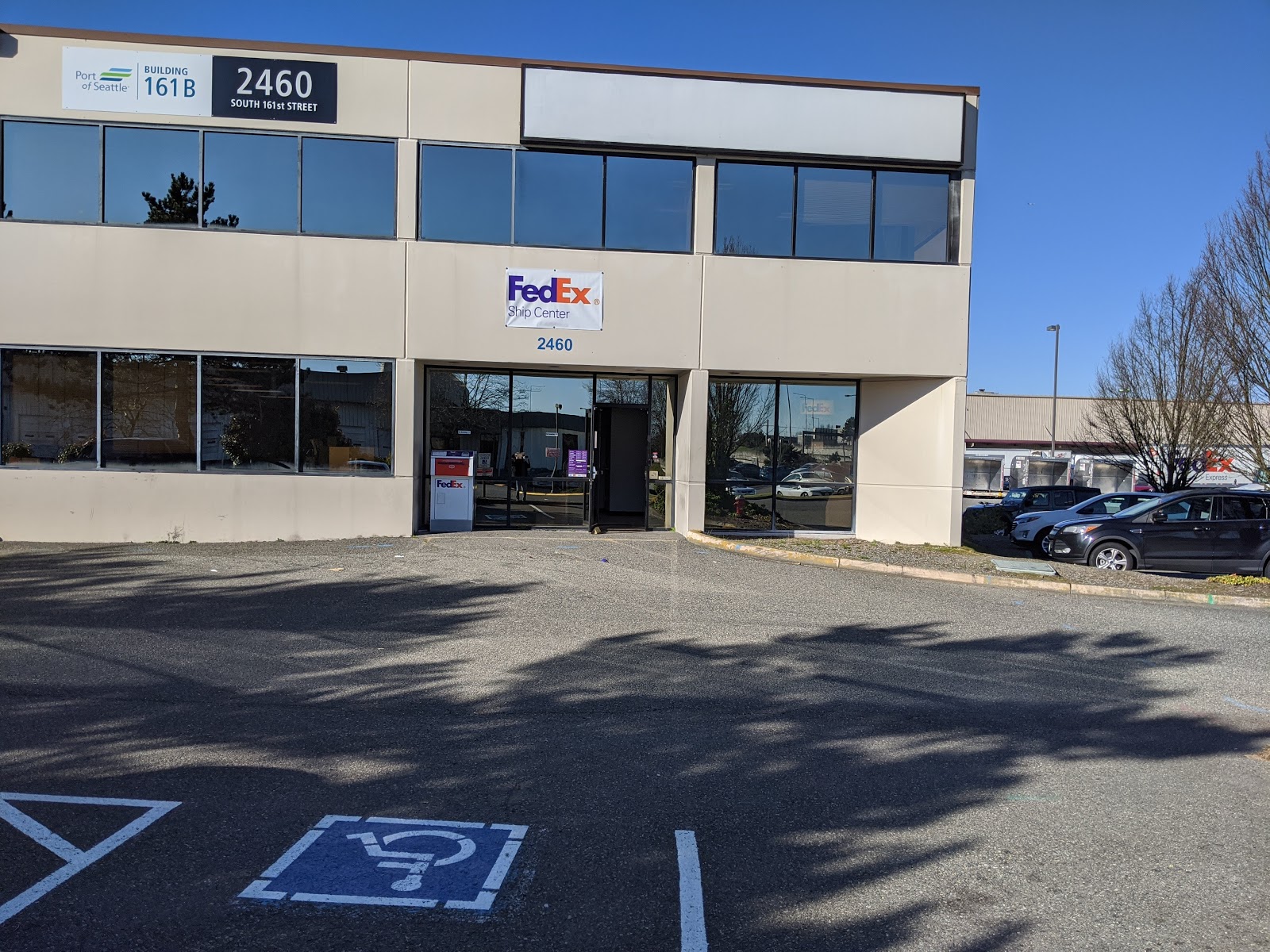 FedEx Ship Center