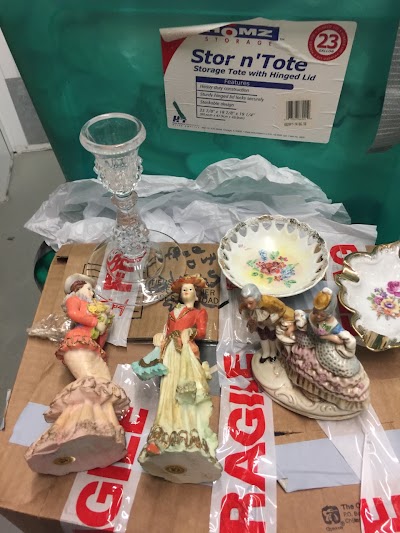 Photos of Hillsboro Antique Mall