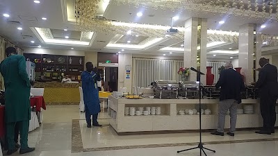 Photos of Soluxe hotel