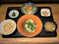 アカリダイニング