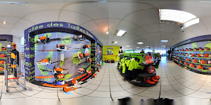 Photo n°33 de équip'jardin à Villemandeur (Service de location de remorques)