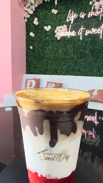 Sweet Drip by null