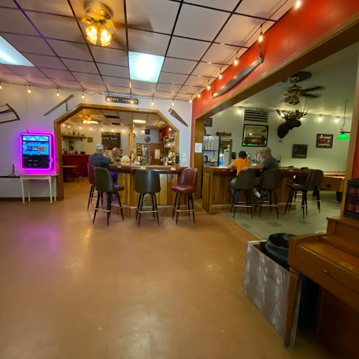 Krissis Country Roadhouse / Al's Upper Inn Club - Thumbnail