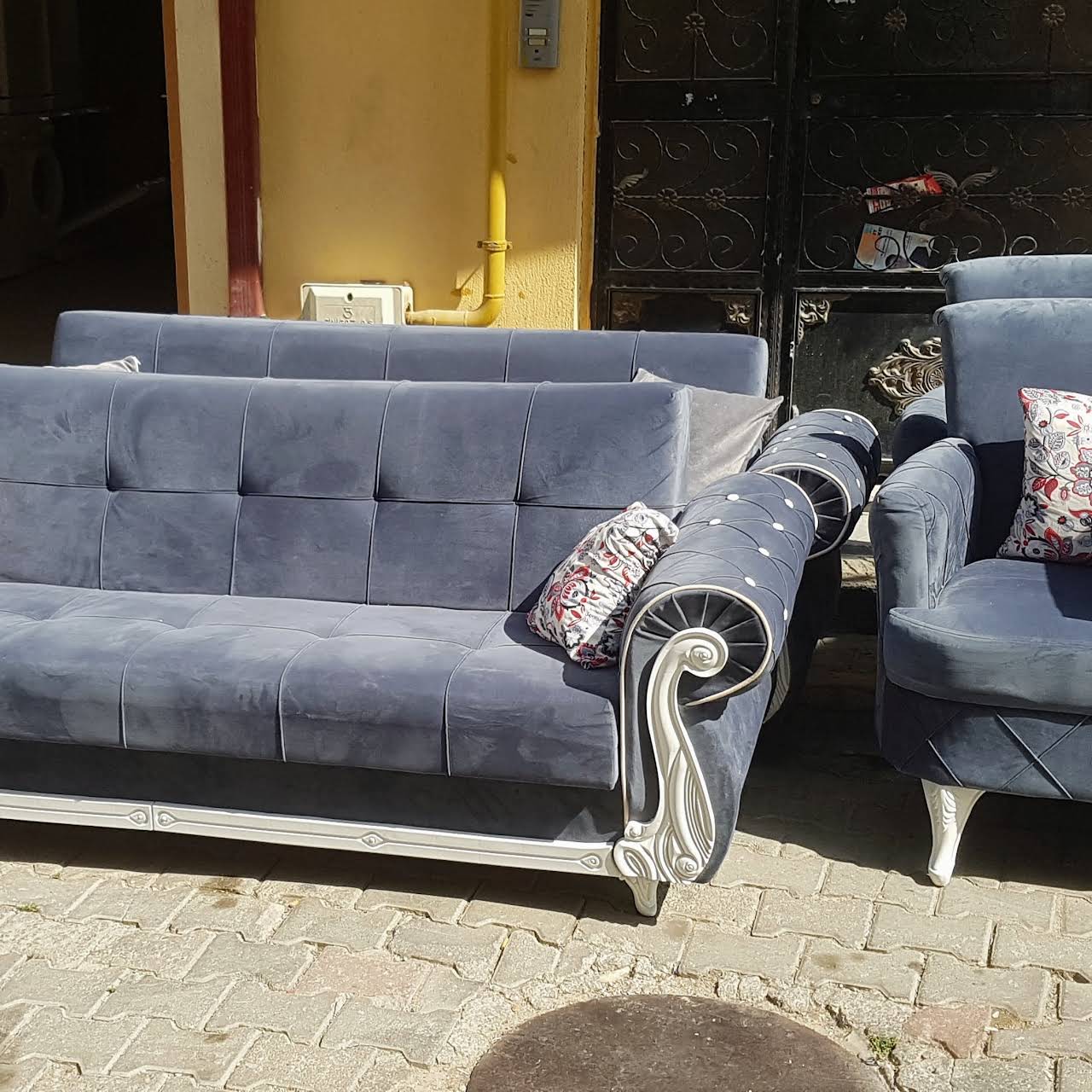 SPOTÇU SERDAR İkinci El Mobilya Mağazası