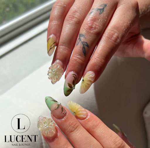 Lucent Nail Lounge - Visual