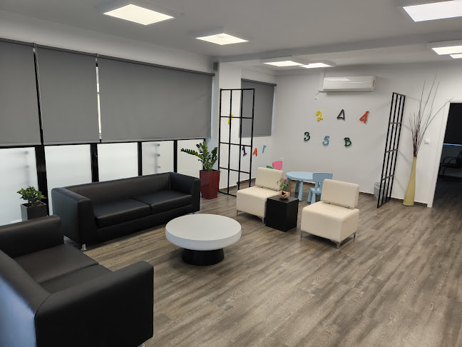 Opinii despre Οφθαλμολογικό Ιατρείο Κορυδαλλού Γιώργος Παπαδέδες în Νίκαια - Γιατρός