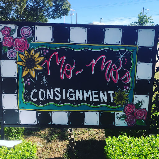 MoMo’s Consignment - Visual