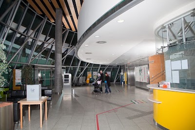Photos of Kepler University Hospital, Med Campus IV.