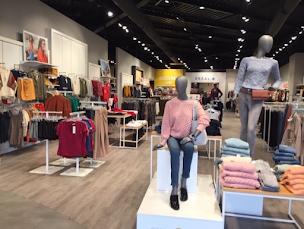 Photo n°3 de Vib's (Cache Cache - Bonobo - Bréal) à Sarreguemines (Magasin de vêtements pour femmes)