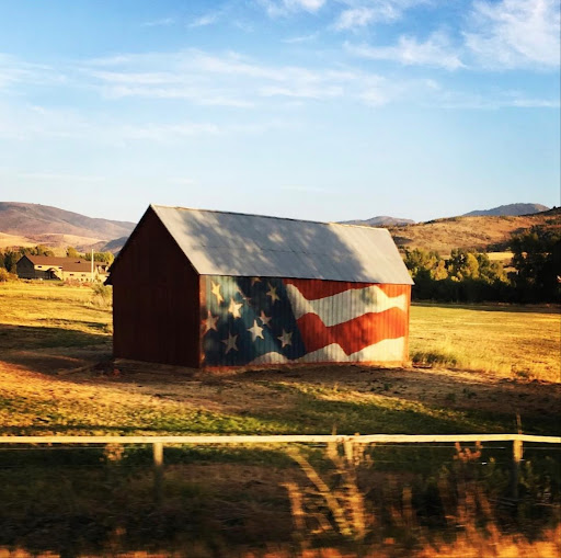 The American Flag Barn - Thumbnail
