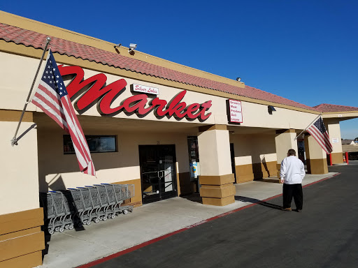 Silver Lakes Market