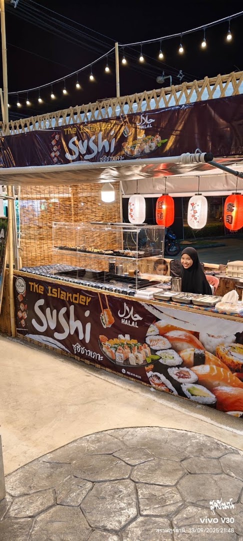 Halal market samui