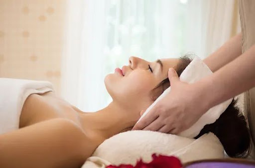 Luna Aura Massage Co.