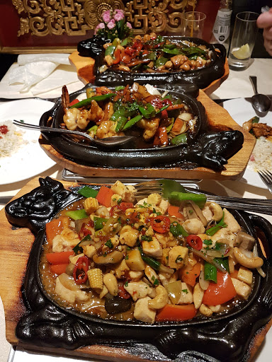 Chinees Indisch Specialiteiten Restaurant Lotus Gallery - Netherlands