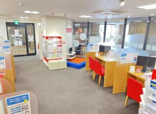 ほけんの窓口 豊中駅前店