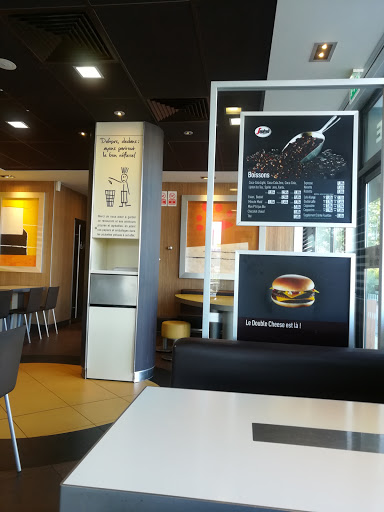 Photo 2 - McDonald's
