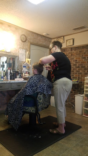 Ann's Beauty Shop - Thumbnail