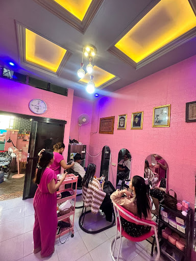 Keyba Salon