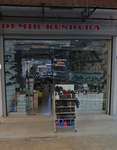 Demir Kundura milas