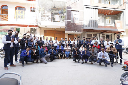 Af1qipmjycv6srymunrjlmdiczxvismma9azs8wcvjnt=s435 K No