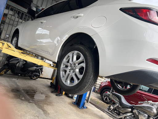Renier Auto Service