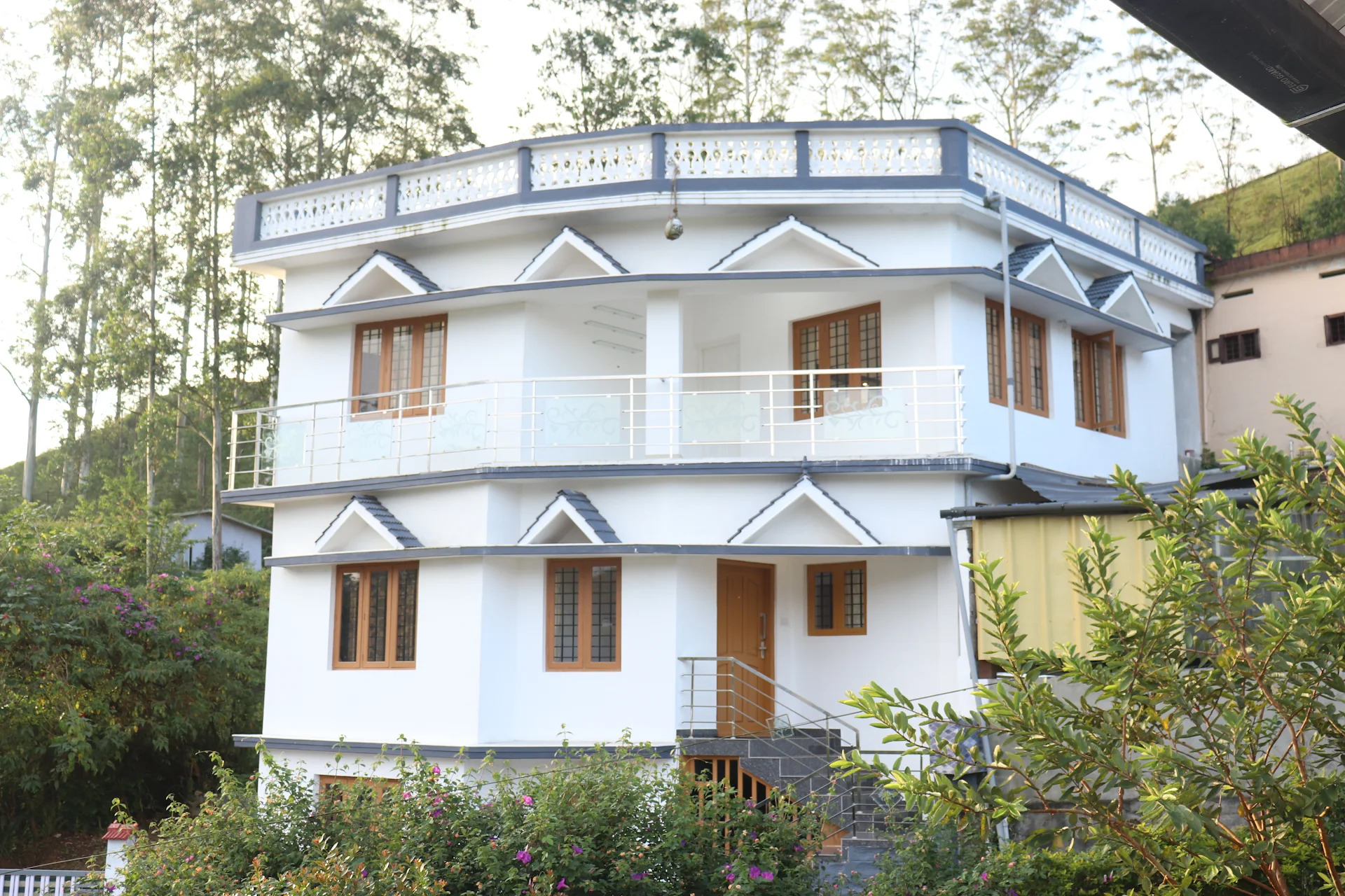 Nila Holidays Munnar