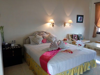 Photos of Newstart Hotel