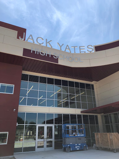 Yates High School - Visual