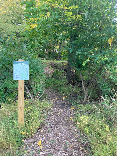 Heckler Plains Nature Trail Trailhead - Thumbnail