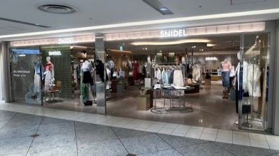 SNIDEL なんばシティ
