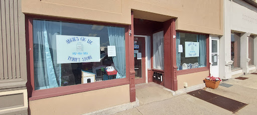 Angie's Gig Thrift Store
