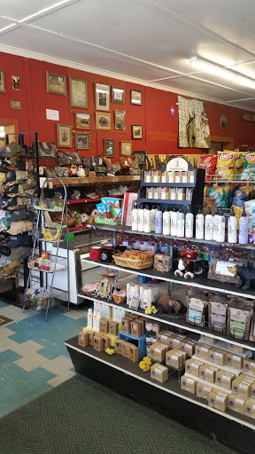 Wise River Mercantile Gallery - United States