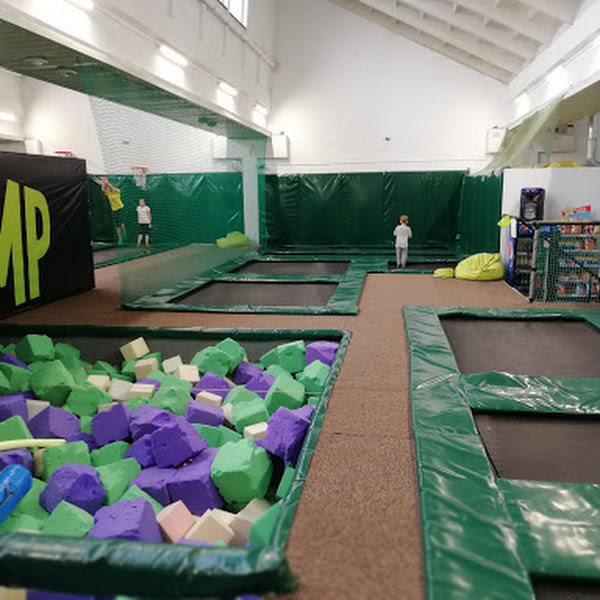 Park Trampolin Płock Zdjęcia