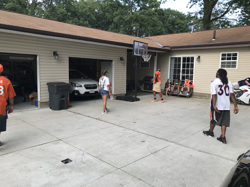 HOF Parking - Visual