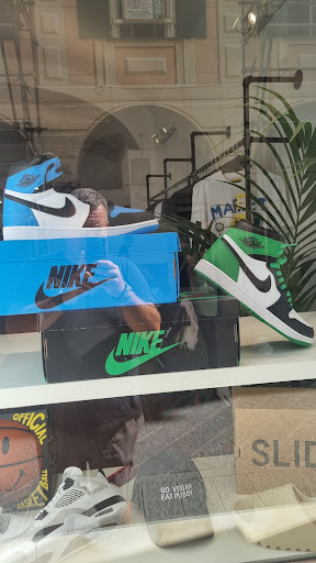 Rookies Store - Visual