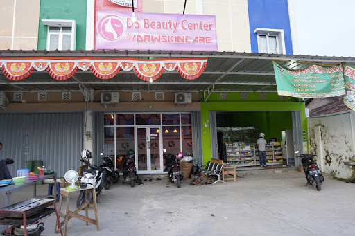 Ds . Beauty Center By Drw Skincare