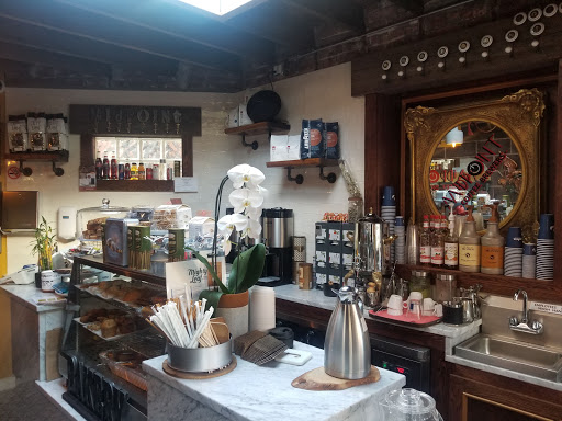 Midpoint Coffee Brewers Gallery - United States