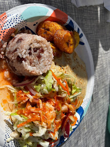 Platanito Pupusas photo