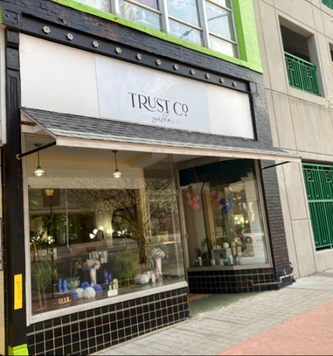Trust Co Salon - Thumbnail