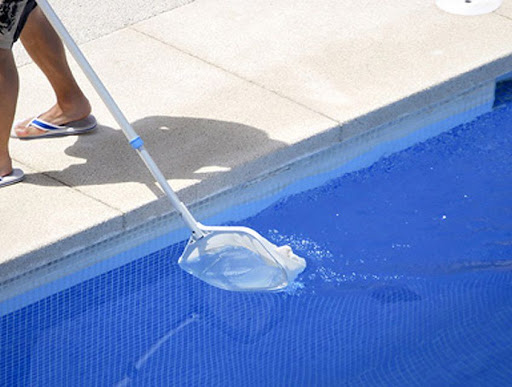 Photo de Piscines Desjoyaux à Louey (65290)