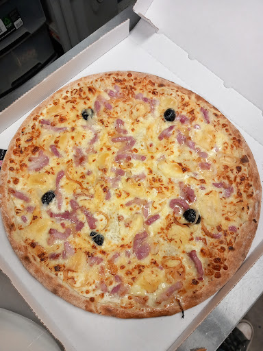 Photo 1 - R ONE PIZZA