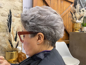 Photo n°18 de Pause Carré à Saint-Jean-de-Védas (Salon de coiffure)