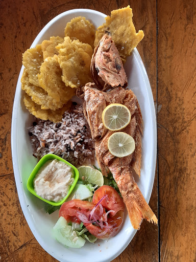 Restaurante Punta Robalo Playita