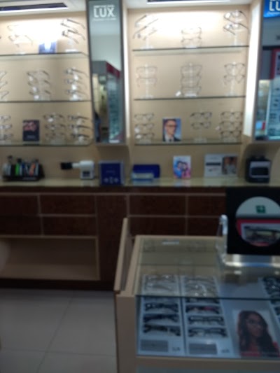 Photos of Lux &Oacute;pticas Plaza Galer&iacute;as San Juan Del R&iacute;o