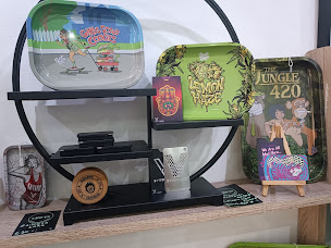 Photo n°6 de CBD'IN Privas CBD Shop à Privas (Boutique de cigarettes électroniques)