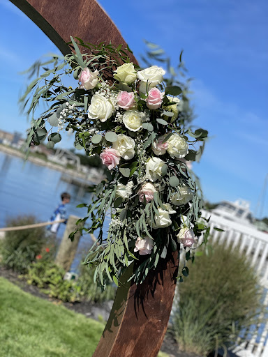 Flowers By Mary Ann - Thumbnail