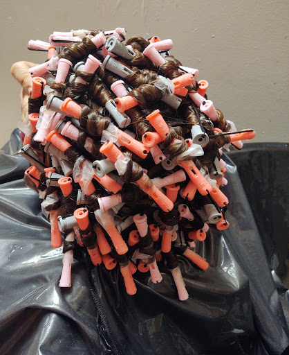 Special Effects Hair Salon - Thumbnail