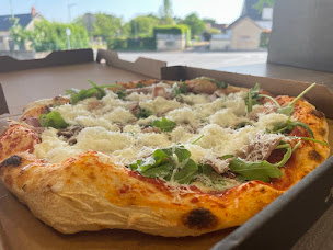 Photo n°3 de Jean Raffole - Camion Pizza à Coulanges-lès-Nevers (Pizzeria)